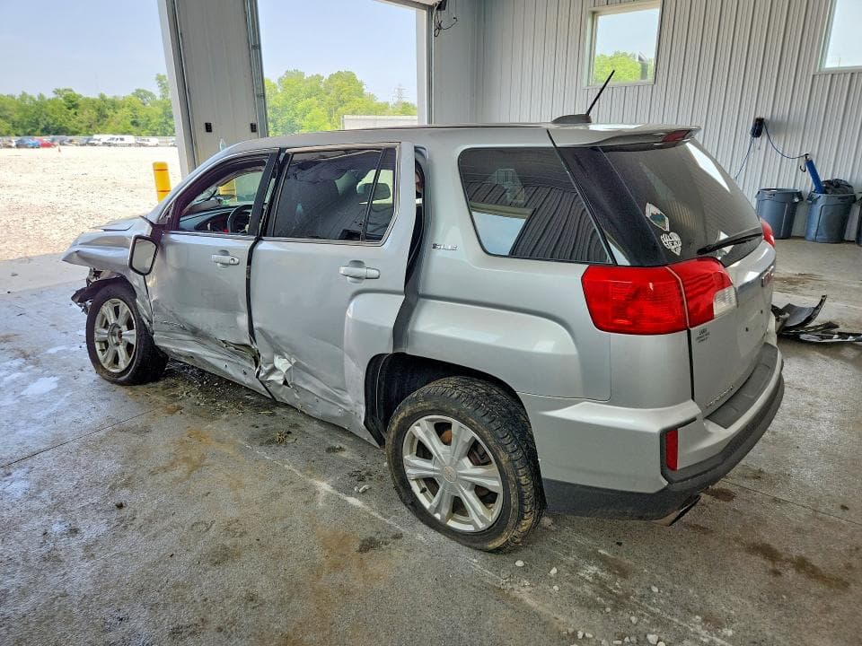 2017 GMC TERRAIN SLE 2