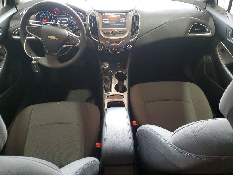 2017 CHEVROLET CRUZE LT 8