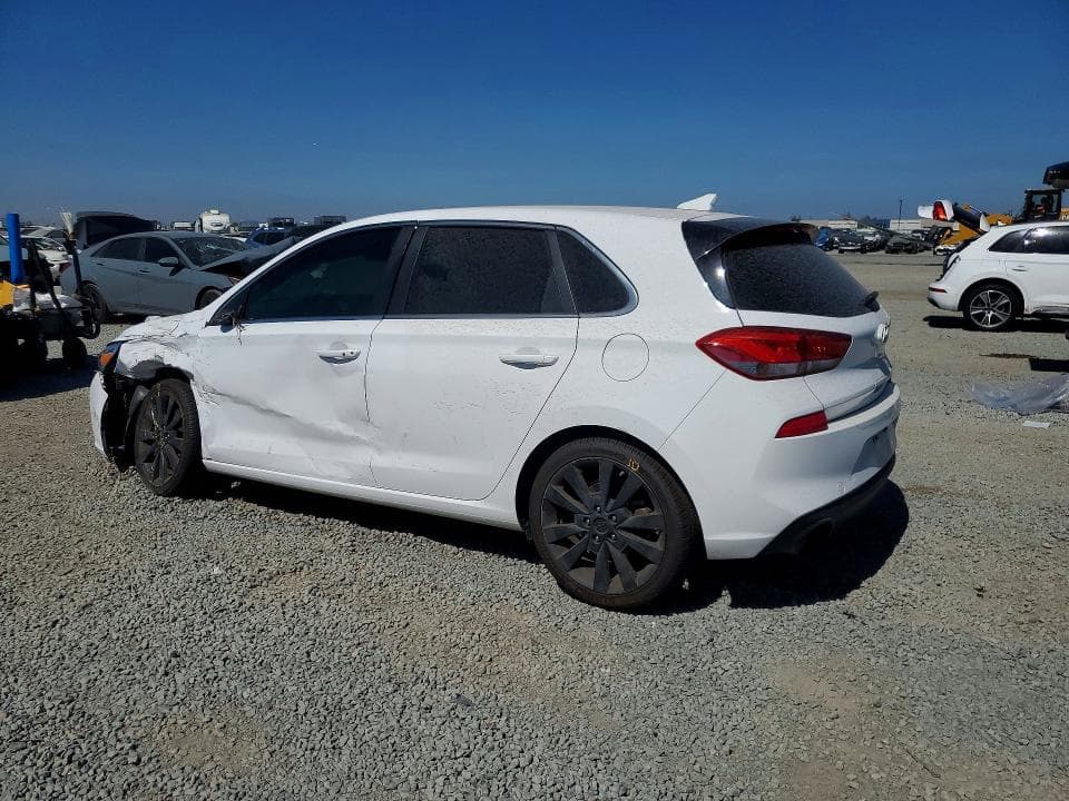 2018 HYUNDAI ELANTRA GT SPORT 2