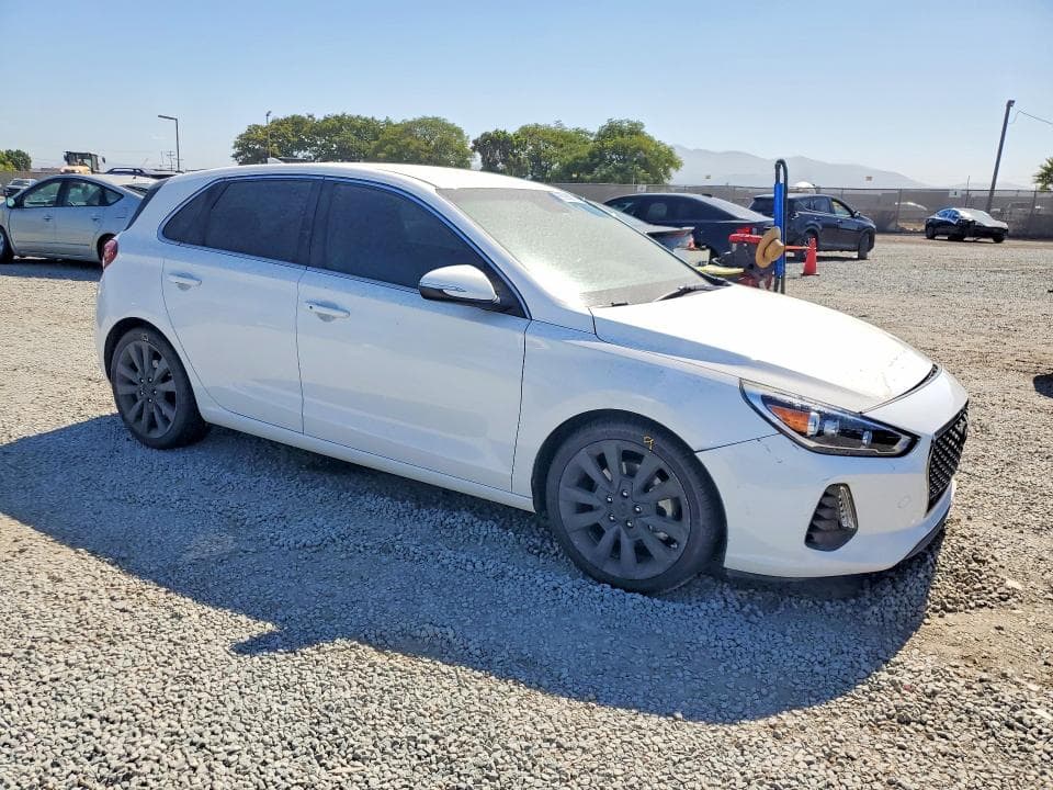 2018 HYUNDAI ELANTRA GT SPORT 4