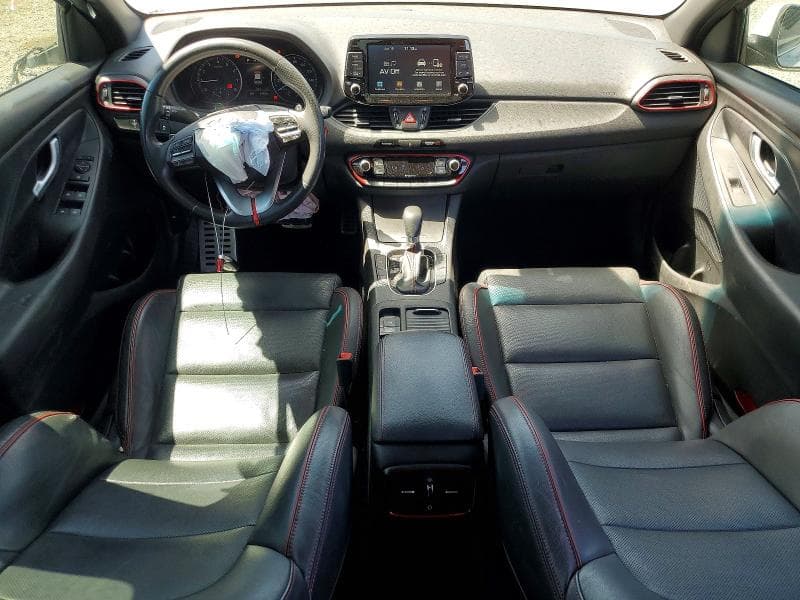 2018 HYUNDAI ELANTRA GT SPORT 8
