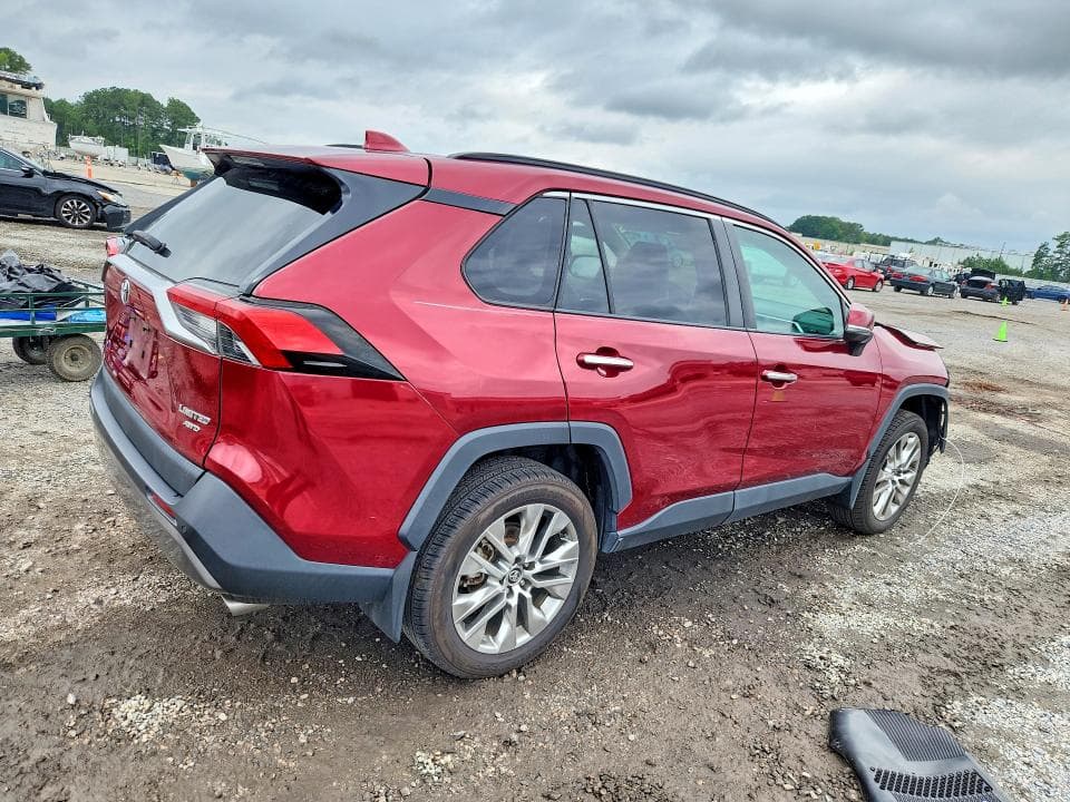 2020 TOYOTA RAV4 LIMITED 3