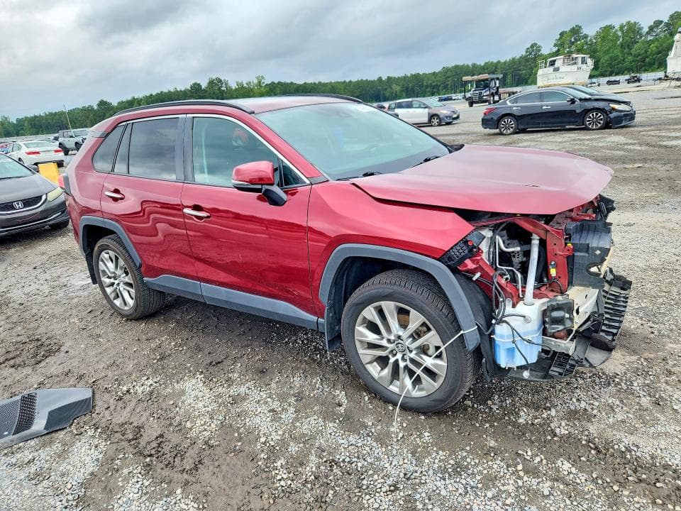 2020 TOYOTA RAV4 LIMITED 4