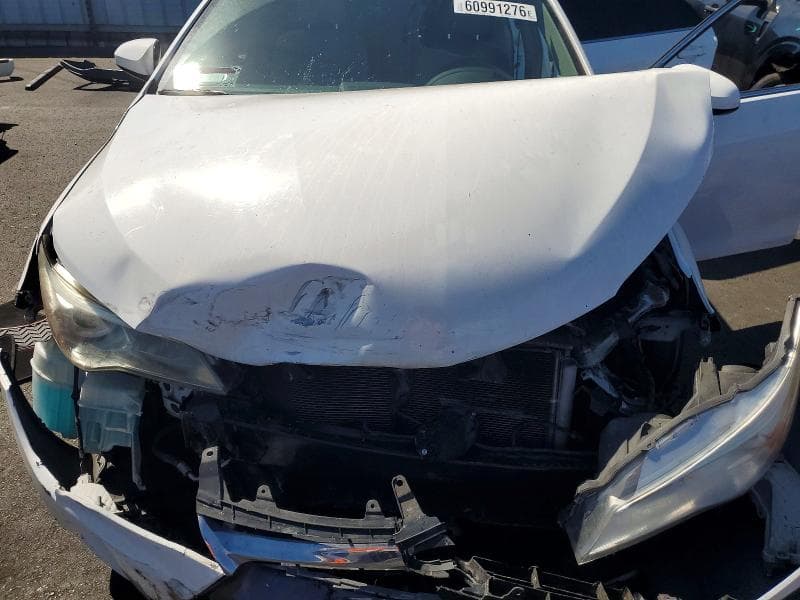 2017 TOYOTA CAMRY LE 11