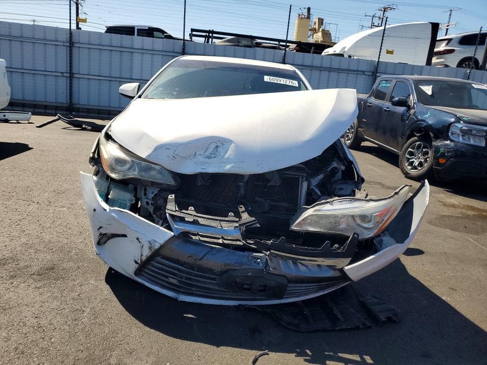 2017 TOYOTA CAMRY LE 5