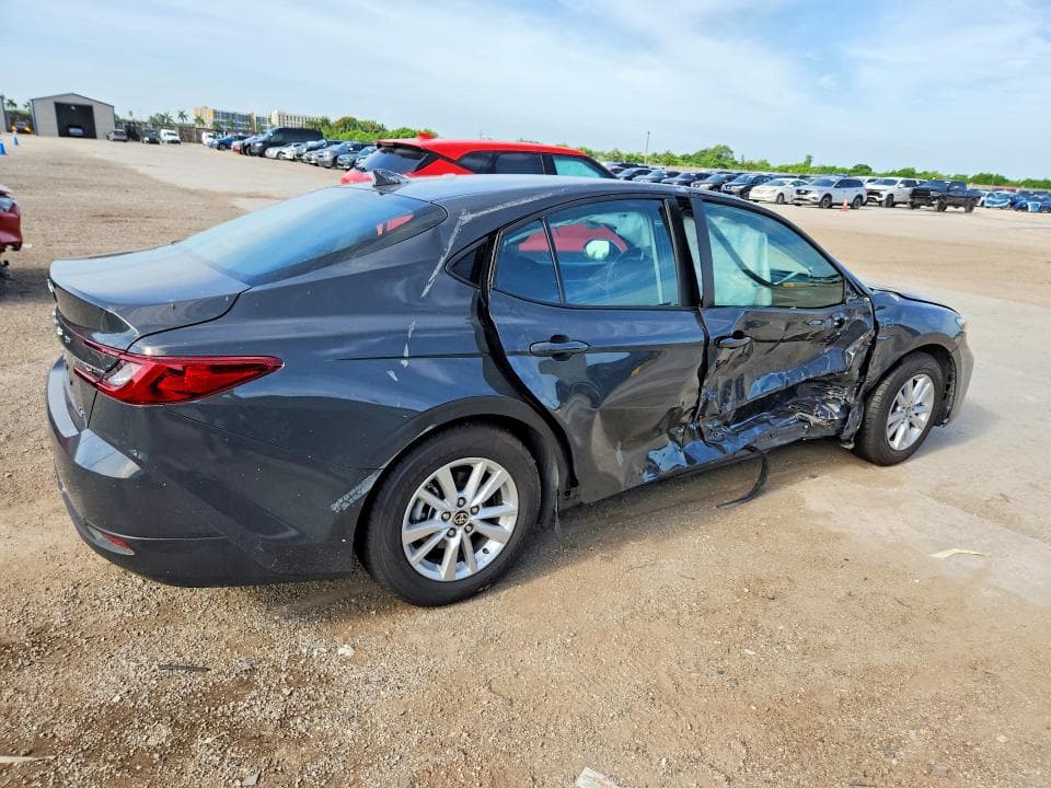 2025 TOYOTA CAMRY LE 3