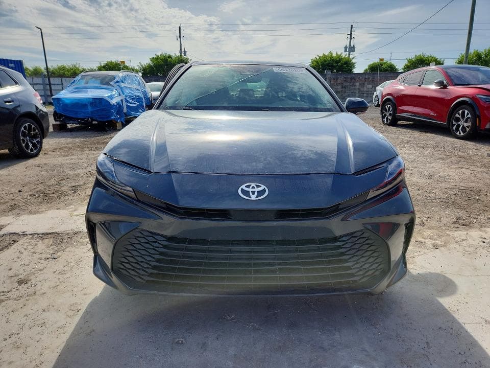 2025 TOYOTA CAMRY LE 5