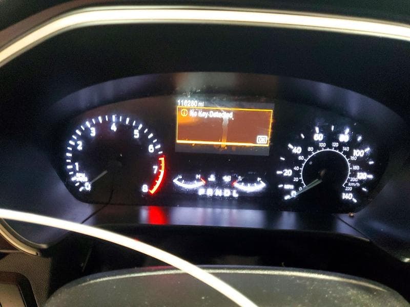 2020 FORD ESCAPE SE 9