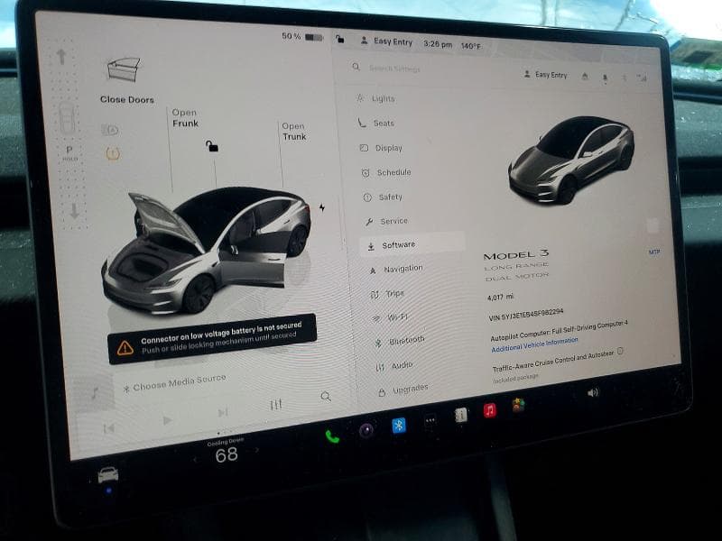 2025 TESLA MODEL 3 9