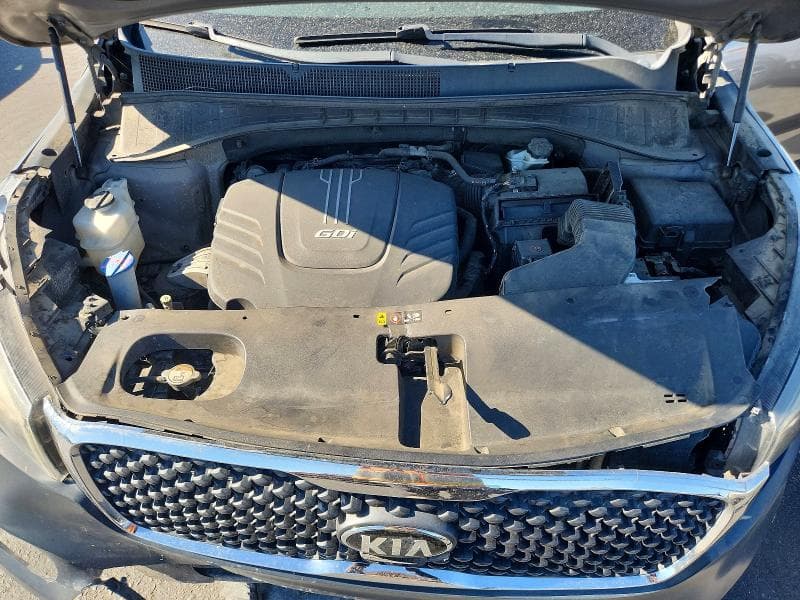 2017 KIA SORENTO LX V6 12