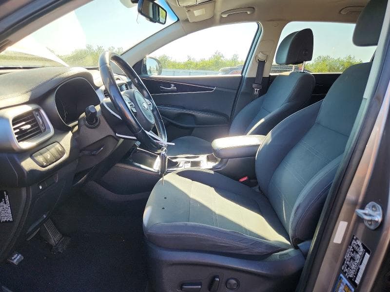 2017 KIA SORENTO LX V6 7