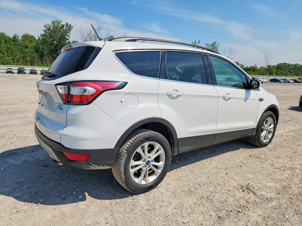 2018 FORD ESCAPE SE 3