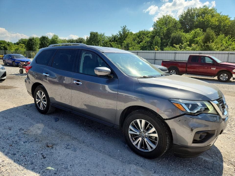 2019 NISSAN PATHFINDER SL 4