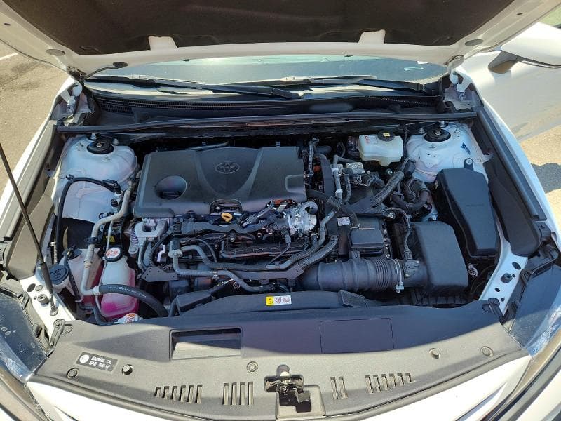 2023 TOYOTA CAMRY HYBRID SE 11
