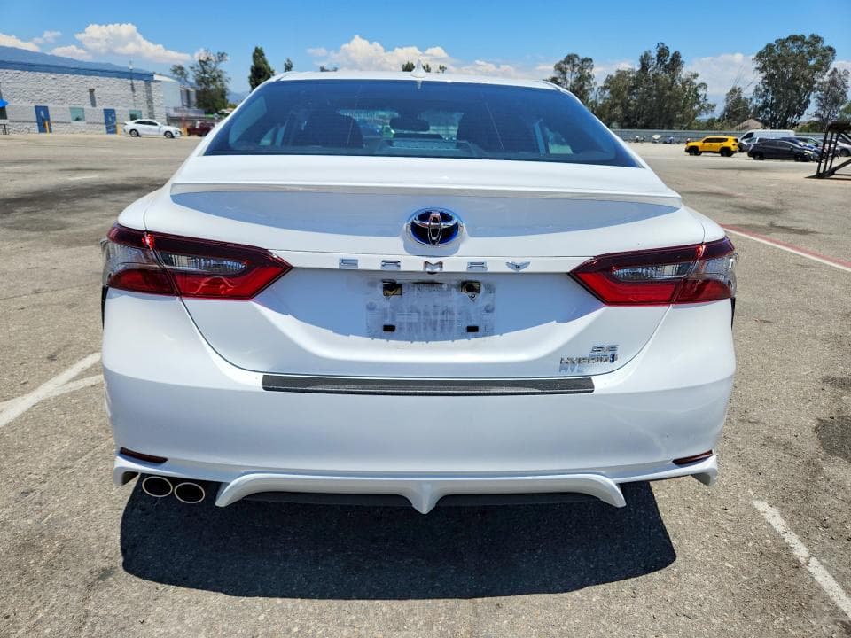 2023 TOYOTA CAMRY HYBRID SE 6