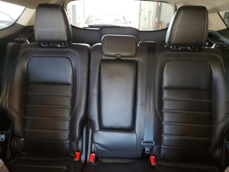 2017 FORD ESCAPE TITANIUM 10