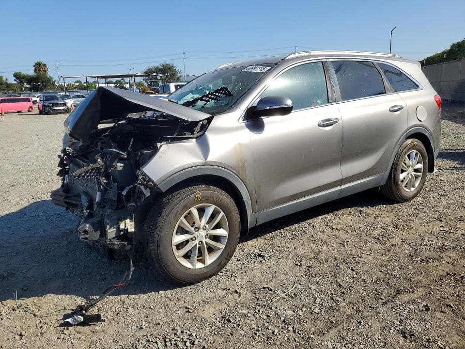 2017 KIA SORENTO LX V6 - 1