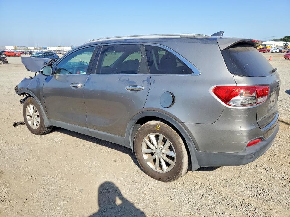 2017 KIA SORENTO LX V6 2