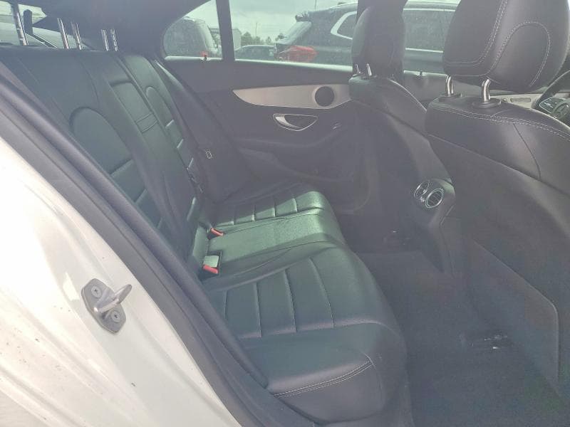 2019 MERCEDES-BENZ C 300 300 10