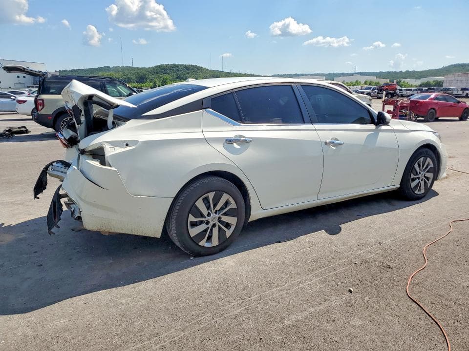 2020 NISSAN ALTIMA S 3