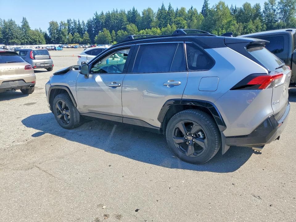 2020 TOYOTA RAV4 XSE 2