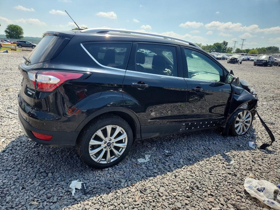 2017 FORD ESCAPE TITANIUM 3