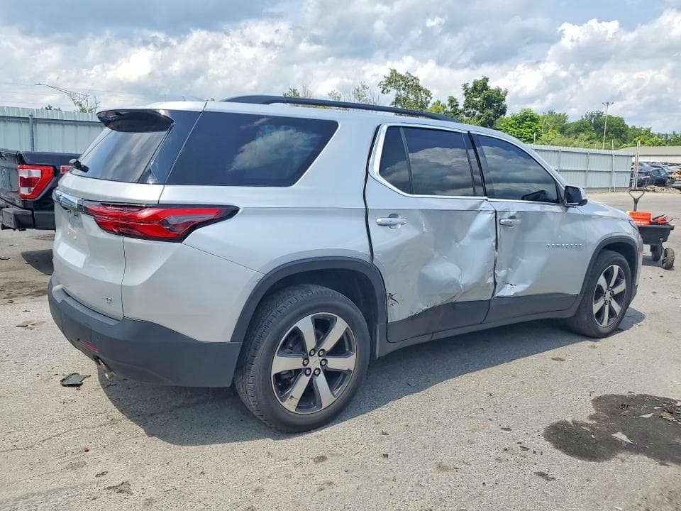 2022 CHEVROLET TRAVERSE LT 3