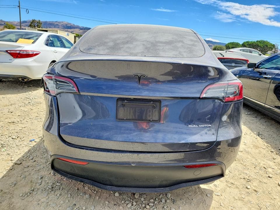2023 TESLA MODEL Y 6
