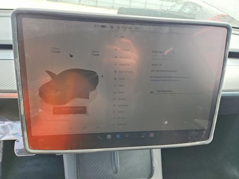 2023 TESLA MODEL Y 9