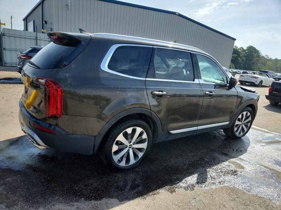 2022 KIA TELLURIDE EX EX 3