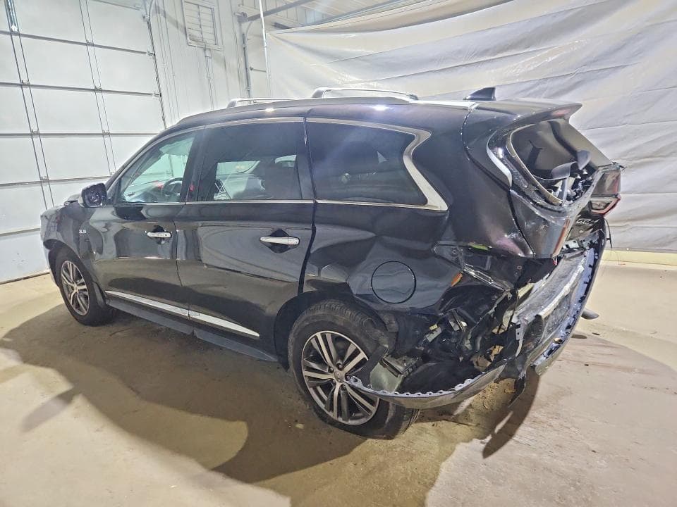 2019 INFINITI QX60 LUXE 2
