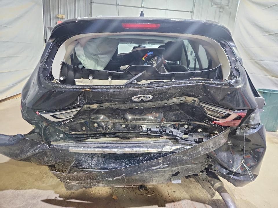 2019 INFINITI QX60 LUXE 6