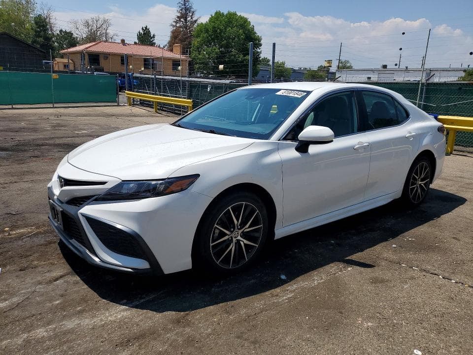 2021 TOYOTA CAMRY SE - 1