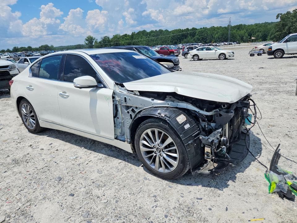 2018 INFINITI Q50 3.0T LUXE 4