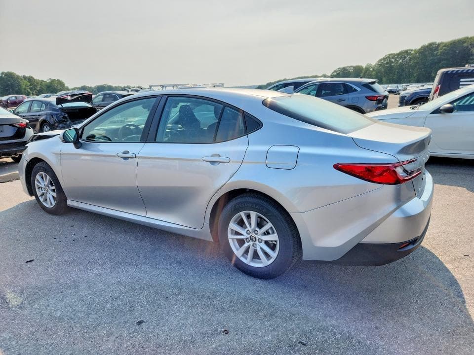 2026 TOYOTA CAMRY LE 2