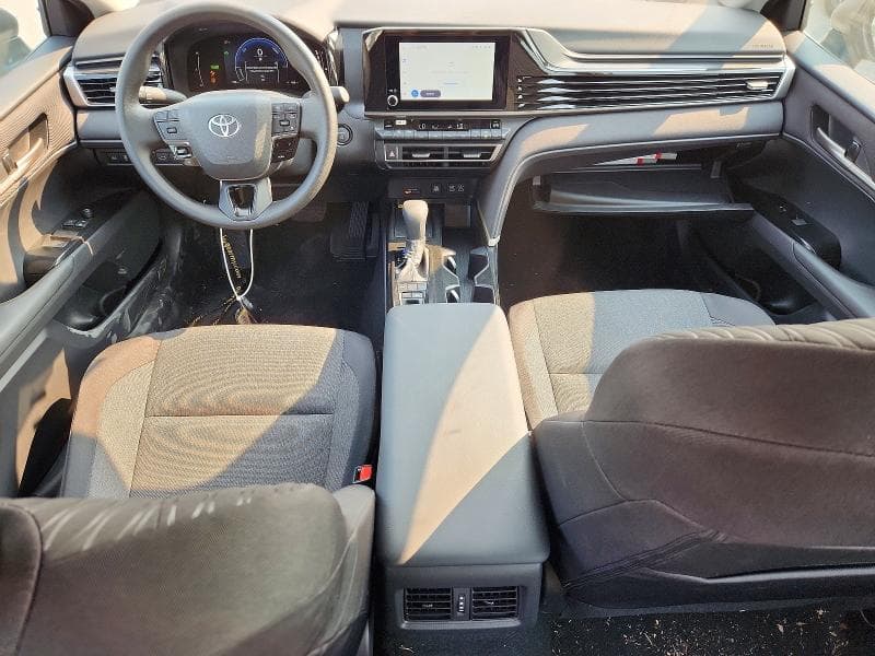 2026 TOYOTA CAMRY LE 8