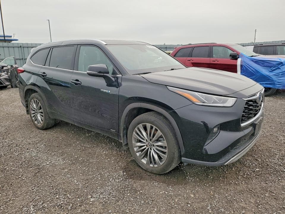 2021 TOYOTA HIGHLANDER HYBRID PLATINUM 4