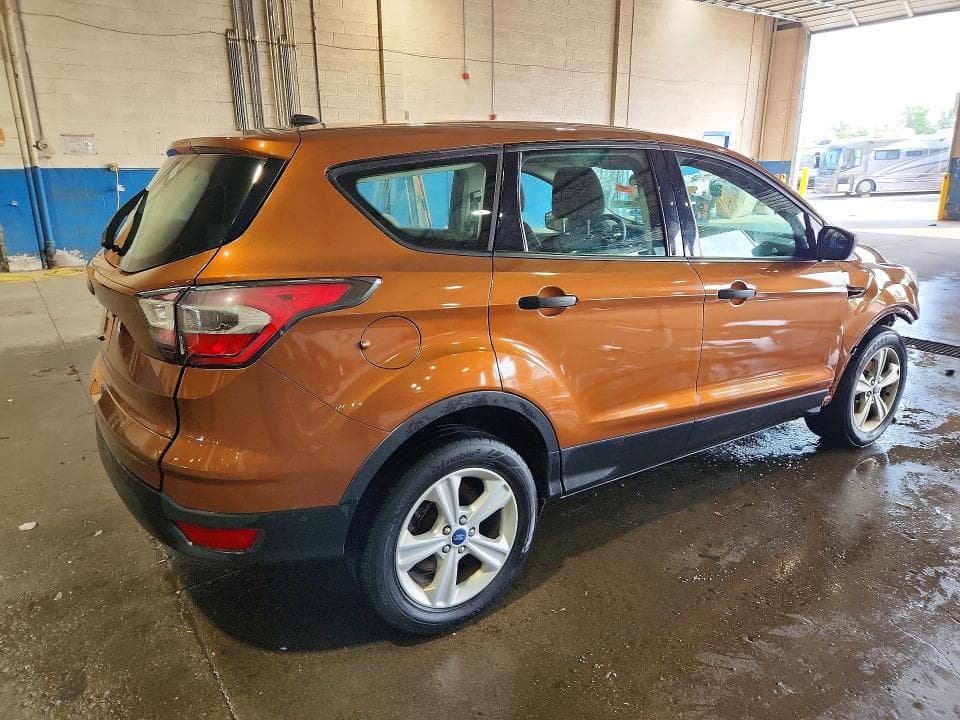 2017 FORD ESCAPE S 3