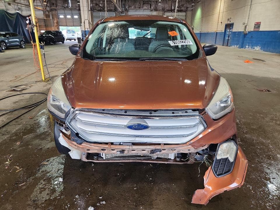 2017 FORD ESCAPE S 5