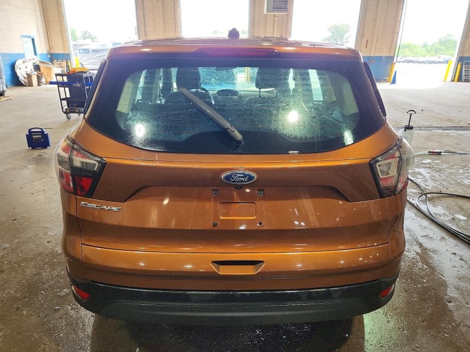 2017 FORD ESCAPE S 6