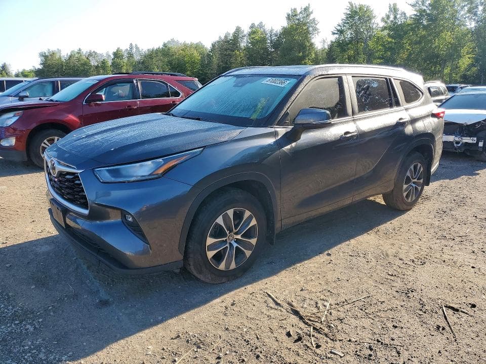 2020 TOYOTA HIGHLANDER XLE - 1