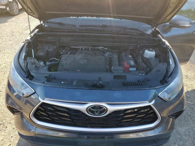 2020 TOYOTA HIGHLANDER XLE 12