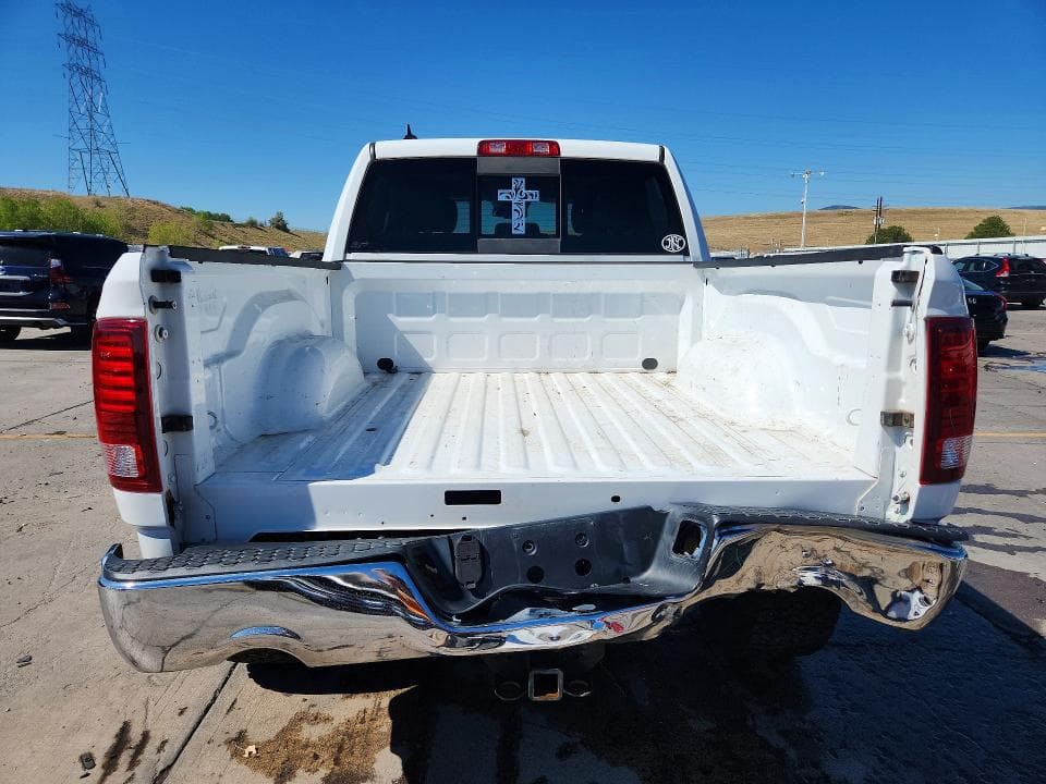 2017 RAM 1500 LARAMIE 6