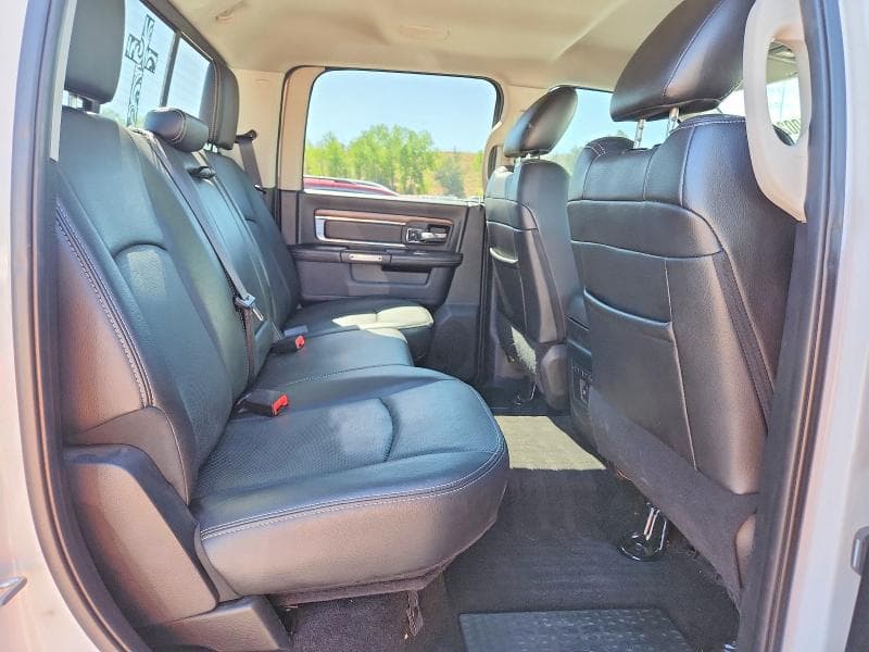 2017 RAM 1500 LARAMIE 10