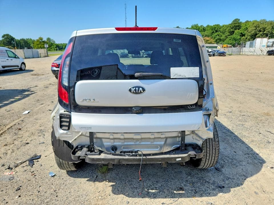 2019 KIA SOUL + 6