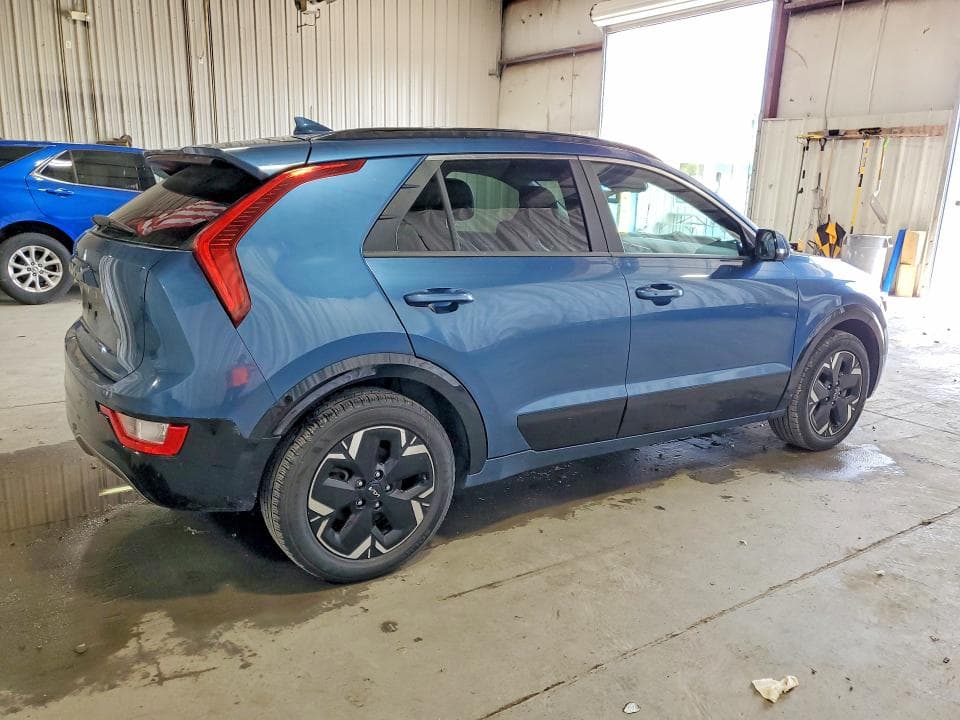 2023 KIA NIRO WIND 3