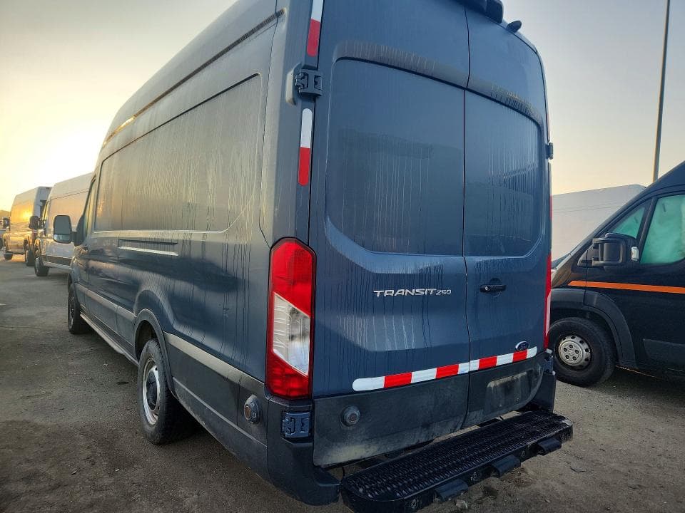 2020 FORD TRANSIT 250 DELIVERY VAN 2