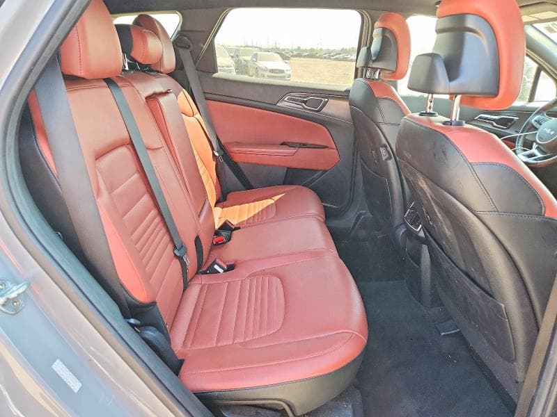 2023 KIA SPORTAGE SX PRESTIGE 11