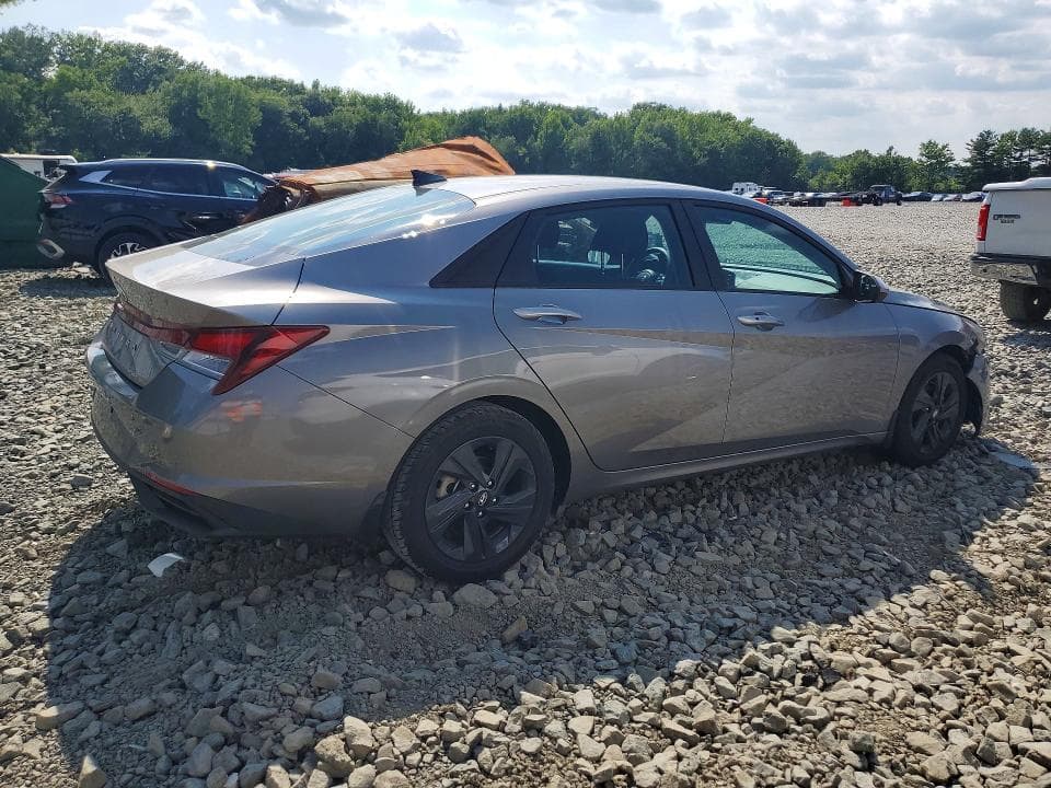 2023 HYUNDAI ELANTRA SEL 3
