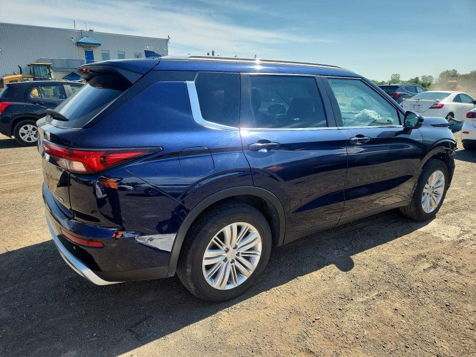 2022 MITSUBISHI OUTLANDER SE 3